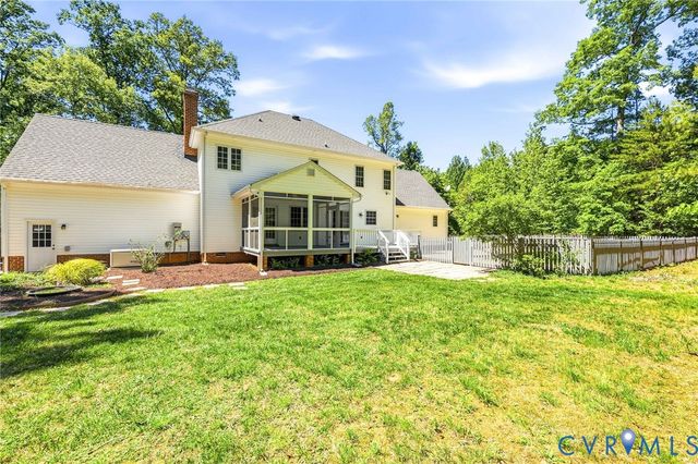 1672 Wildwood Shores Dr, Powhatan, VA 23139