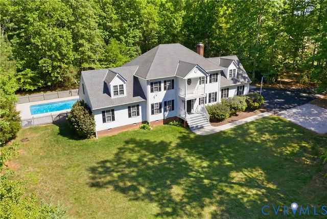1672 Wildwood Shores Dr, Powhatan, VA 23139