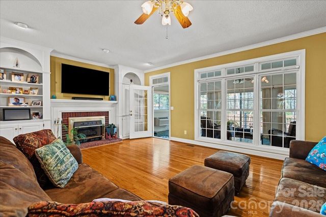 299 Fairway Lane, Pageland, SC 29728