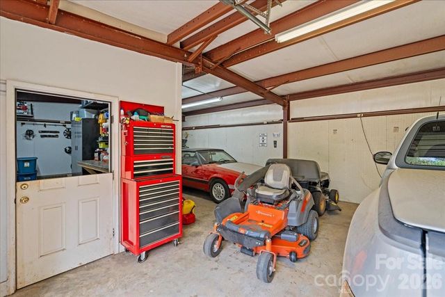 299 Fairway Lane, Pageland, SC 29728