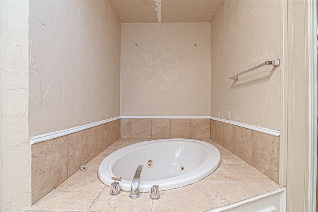 4722 Leisure Dr, Midland, TX 79703