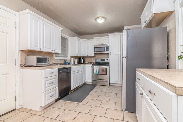 4722 Leisure Dr, Midland, TX 79703