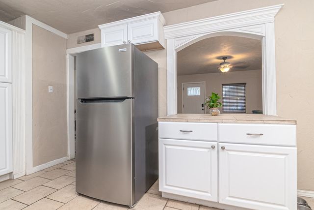 4722 Leisure Dr, Midland, TX 79703