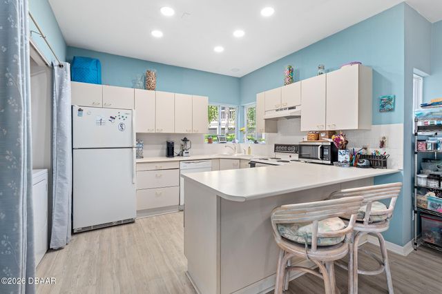 18 Magnolia Drive S, Ormond Beach, FL 32174