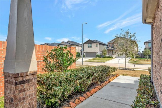 112 Wedgewood Trace Lane, La Porte, TX 77571