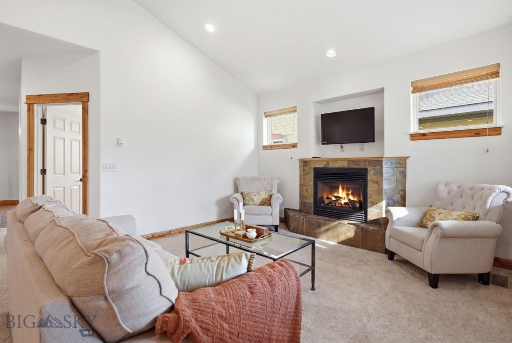 3935 Baxter Lane E, Bozeman, MT 59718 photo 3