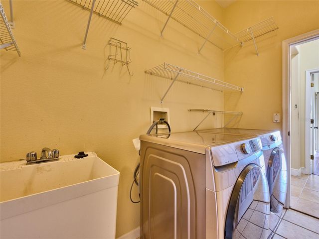 407 THUNDER GULCH COURT, Orlando, FL 32824