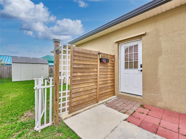 407 THUNDER GULCH COURT, Orlando, FL 32824