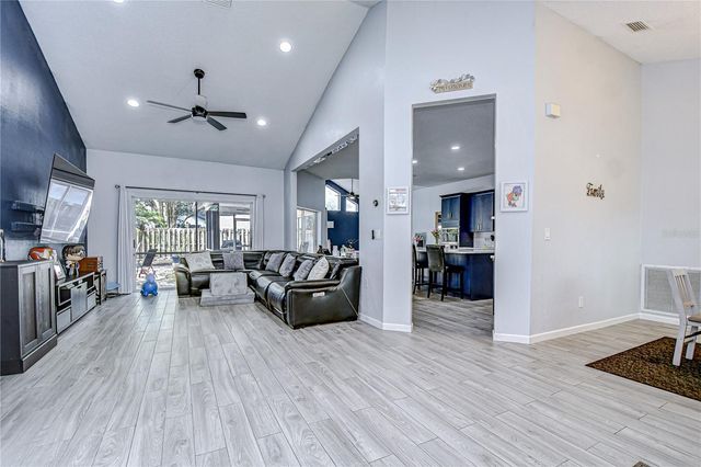 2020 ELK SPRING DRIVE, Brandon, FL 33511