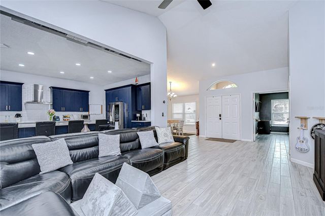 2020 ELK SPRING DRIVE, Brandon, FL 33511