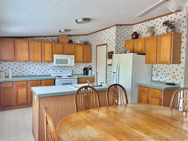 7530 Black Bass Lane, Kingston, OK 73439