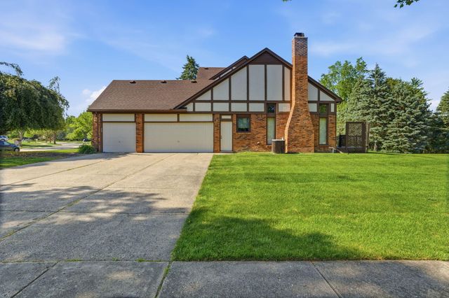 1176 Bradbury Drive, Troy, MI 48098
