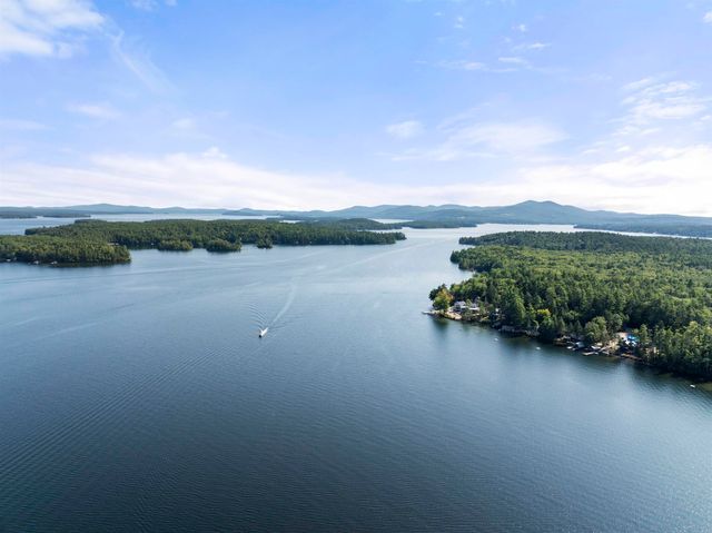 21 Tall Pines Way, Meredith, NH 03253