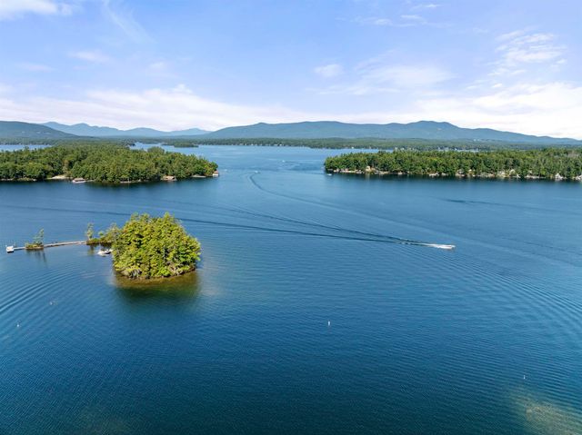 21 Tall Pines Way, Meredith, NH 03253