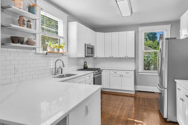 1927 Hopkins Avenue, Cincinnati, OH 45212