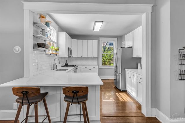 1927 Hopkins Avenue, Cincinnati, OH 45212