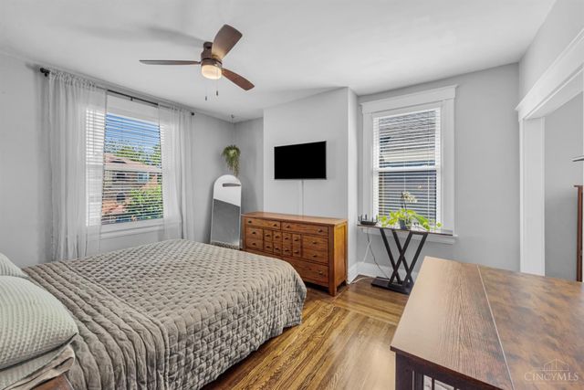 1927 Hopkins Avenue, Cincinnati, OH 45212