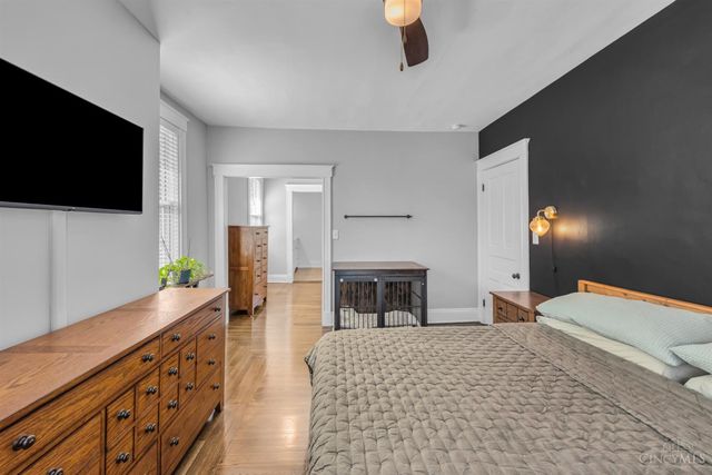 1927 Hopkins Avenue, Cincinnati, OH 45212