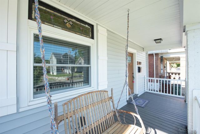 1927 Hopkins Avenue, Cincinnati, OH 45212