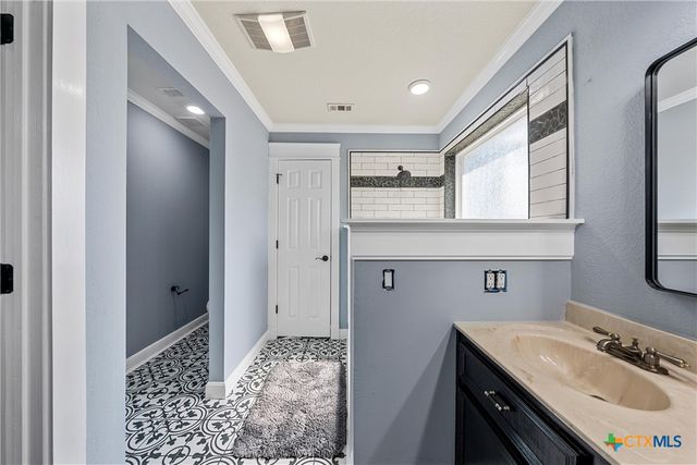 905 N 1st Street, Nolanville, TX 76559