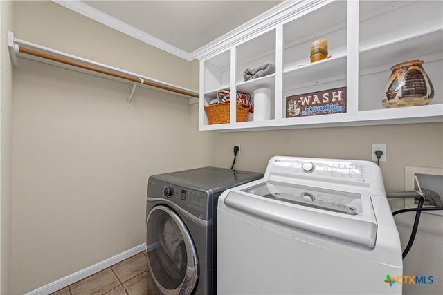 905 N 1st Street, Nolanville, TX 76559