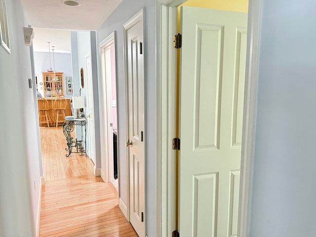 155 Damon Rd, Brewster, MA 02631