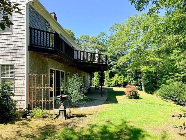 155 Damon Rd, Brewster, MA 02631