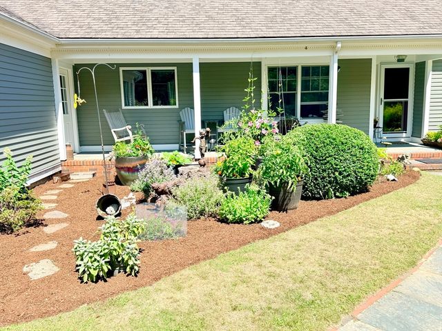 155 Damon Rd, Brewster, MA 02631