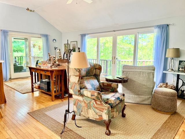 155 Damon Rd, Brewster, MA 02631