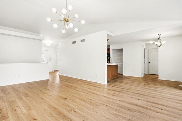 703 Ottawa Court, Buchanan City, MI 49107