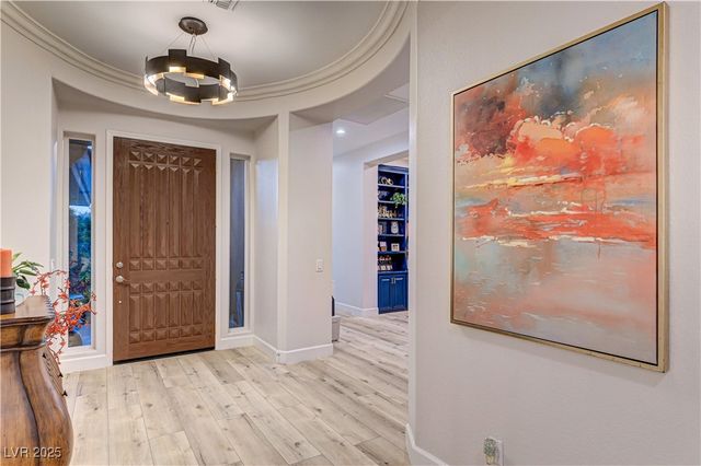 105 Fountainhead Circle, Henderson, NV 89052