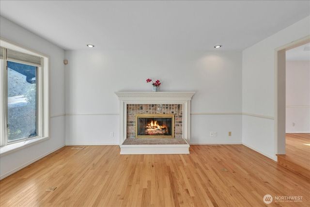 7929 Cyrus Place, Edmonds, WA 98026