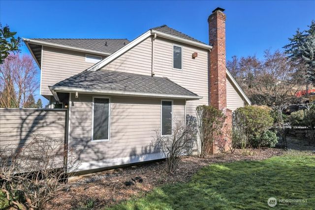 7929 Cyrus Place, Edmonds, WA 98026