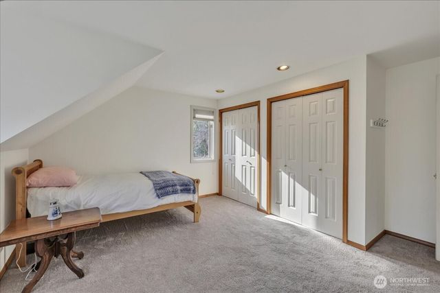 7929 Cyrus Place, Edmonds, WA 98026