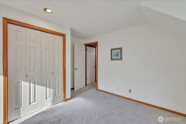 7929 Cyrus Place, Edmonds, WA 98026