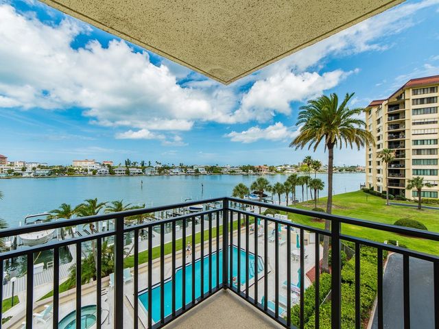 690 ISLAND WAY 404, Clearwater Beach, FL 33767
