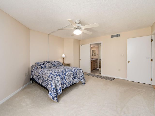 690 ISLAND WAY 404, Clearwater Beach, FL 33767