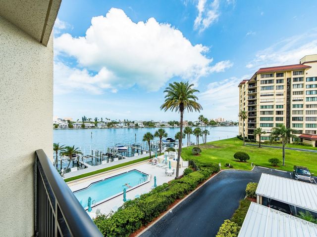 690 ISLAND WAY 404, Clearwater Beach, FL 33767