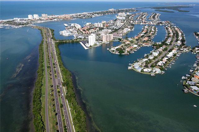 690 ISLAND WAY 404, Clearwater Beach, FL 33767