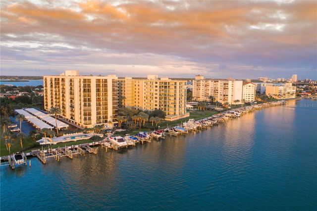 690 ISLAND WAY 404, Clearwater Beach, FL 33767