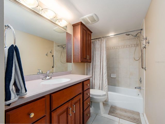 690 ISLAND WAY 404, Clearwater Beach, FL 33767