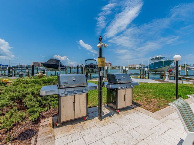 690 ISLAND WAY 404, Clearwater Beach, FL 33767
