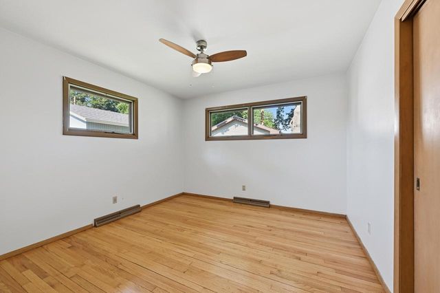 8920 388th AVENUE, Burlington, WI 53105