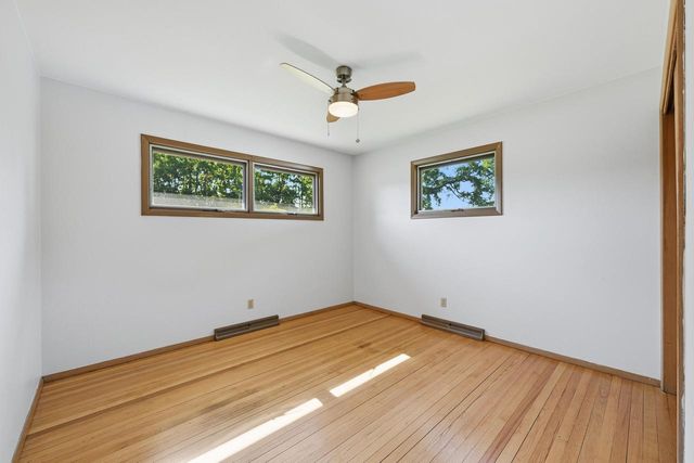 8920 388th AVENUE, Burlington, WI 53105