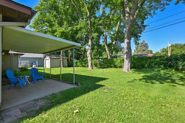 8920 388th AVENUE, Burlington, WI 53105