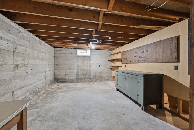 8920 388th AVENUE, Burlington, WI 53105