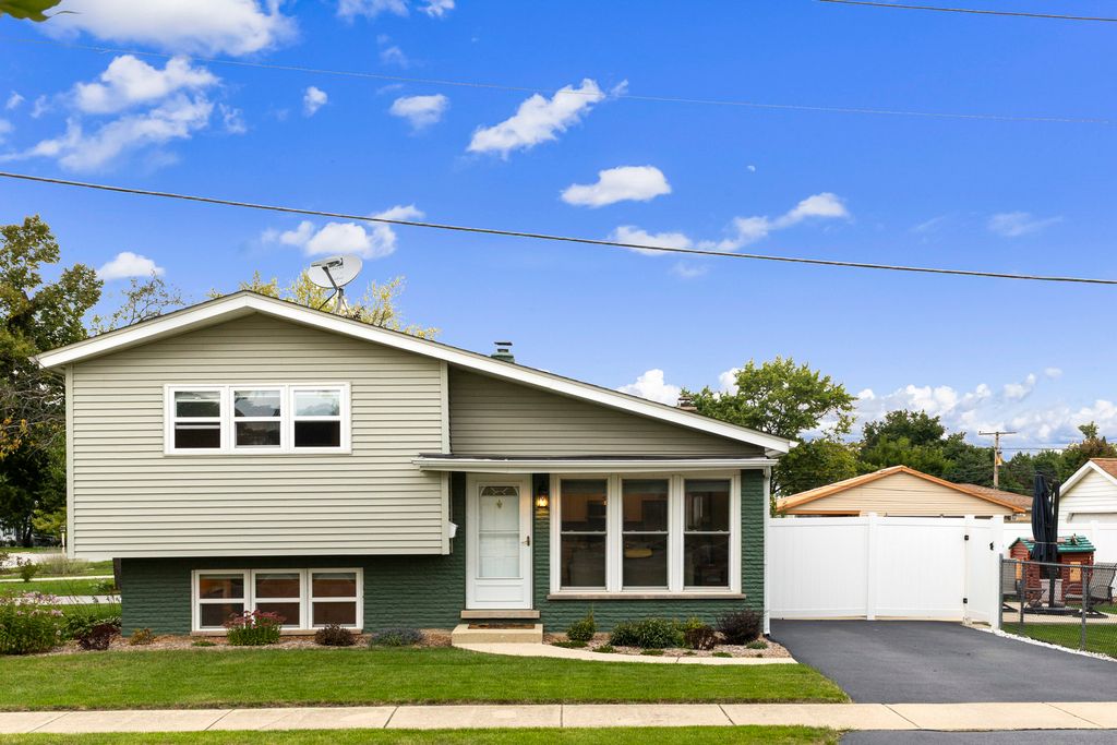 501 N Main Street, Lombard, IL 60148 — exterior
