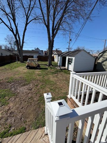 18 SE 6th Street, Linton, IN 47441