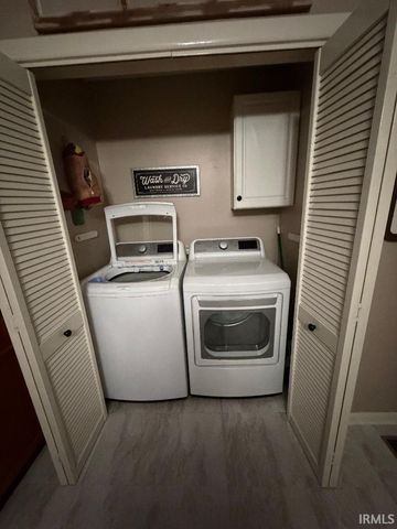 18 SE 6th Street, Linton, IN 47441