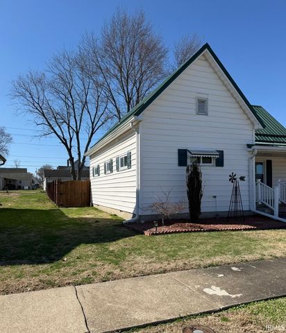 18 SE 6th Street, Linton, IN 47441
